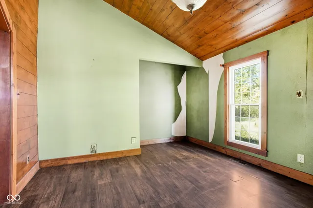 $170,000 | 5681 South 500 East, Greenfield, IN 46140