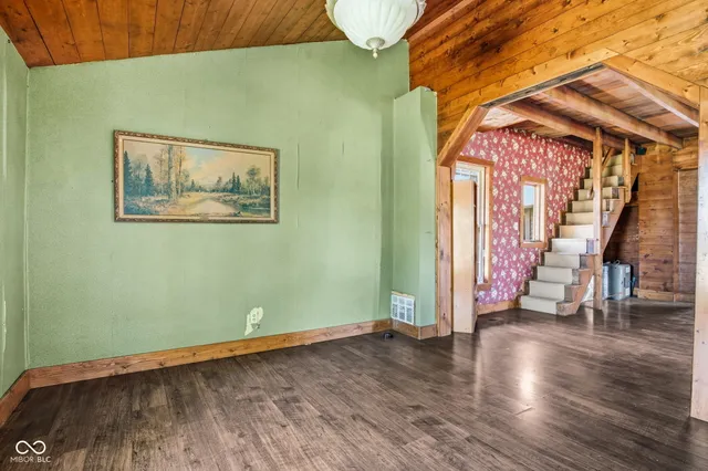 $170,000 | 5681 South 500 East, Greenfield, IN 46140