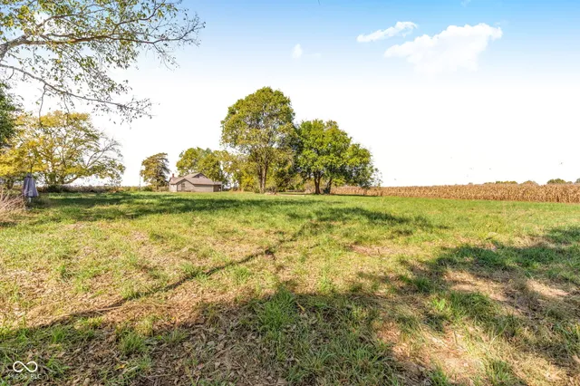 $170,000 | 5681 South 500 East, Greenfield, IN 46140