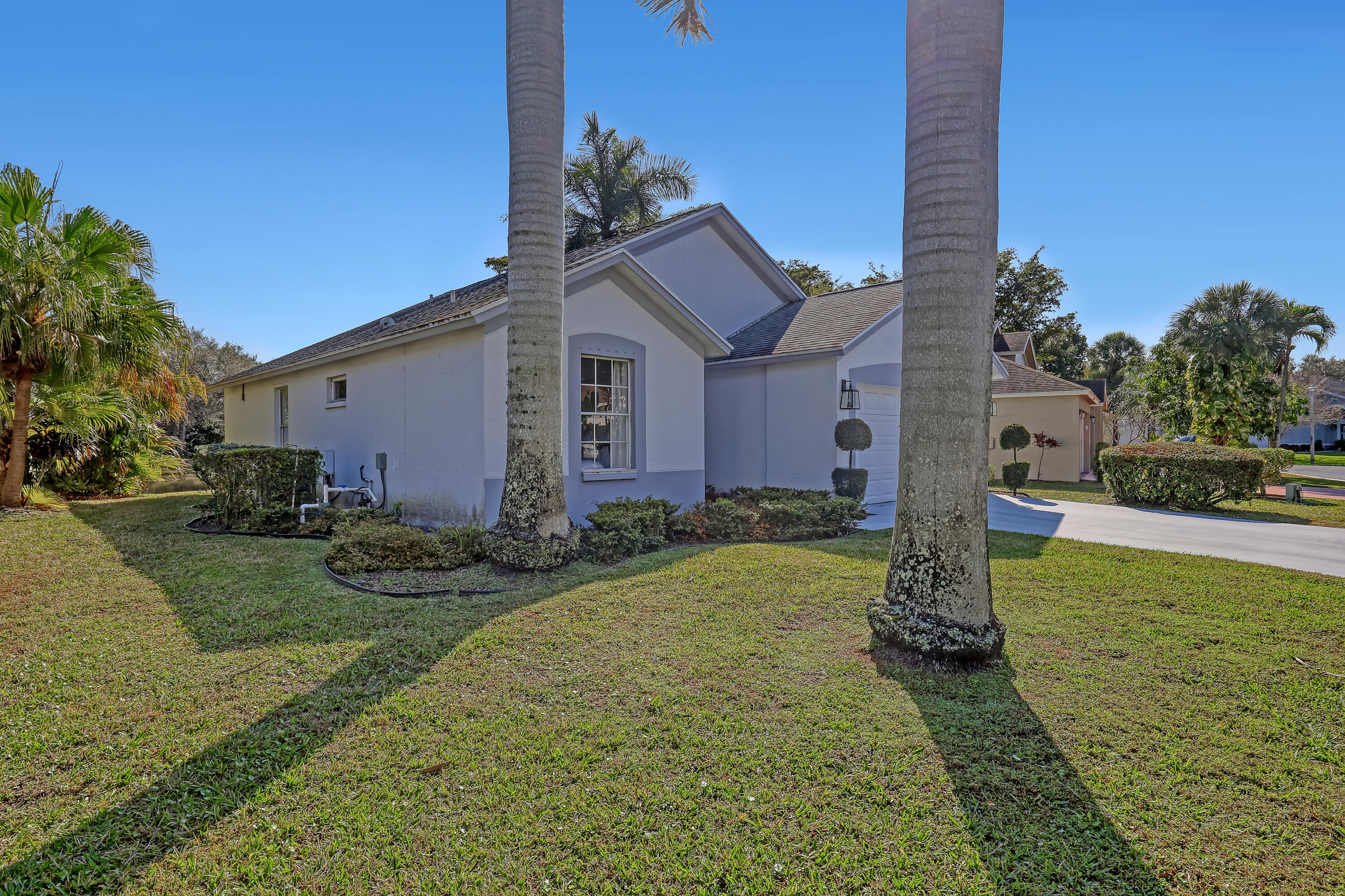 357 Hammocks Trail Greenacres, FL 33413 - Photo 3 of 41 357 Hammocks Trail (3)