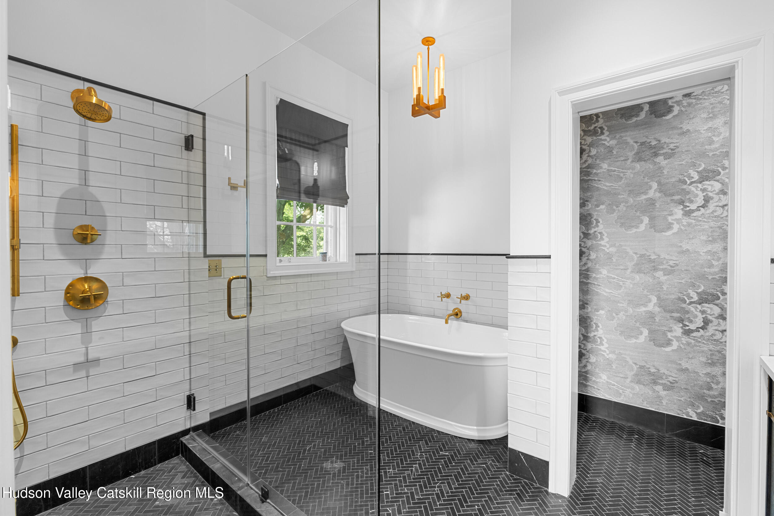 103 Albany Avenue Kingston, NY 12401 - Photo 24 of 34 IMG_0383-2