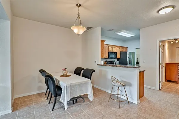 $2,200 | 2710 Northwest 104th Court, Unit B, Gainesville, FL 32606