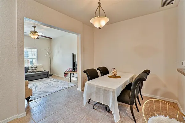 $2,200 | 2710 Northwest 104th Court, Unit B, Gainesville, FL 32606