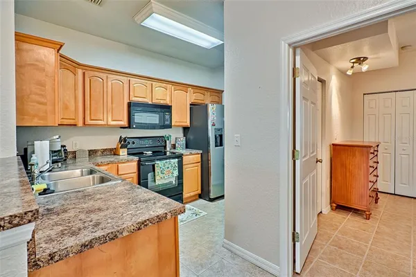 $2,200 | 2710 Northwest 104th Court, Unit B, Gainesville, FL 32606