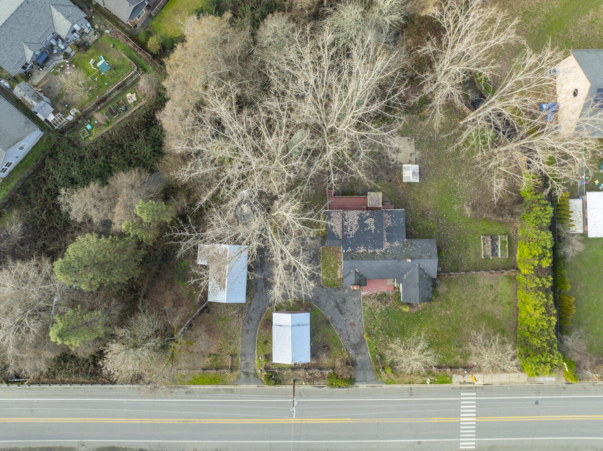 2628 New Hope Road Grants Pass, OR 97527 - Photo 50 of 57 48