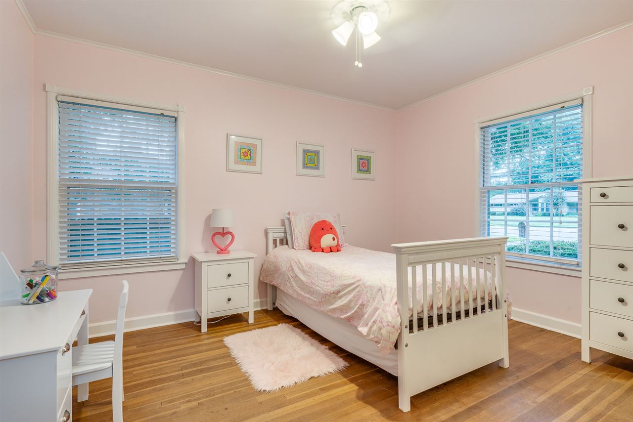 171 South Yates Road Memphis, TN 38120 - Photo 14 of 25