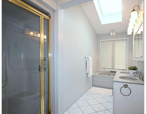 251 Hudson Road Sudbury, MA 01776 - Photo 14 of 20