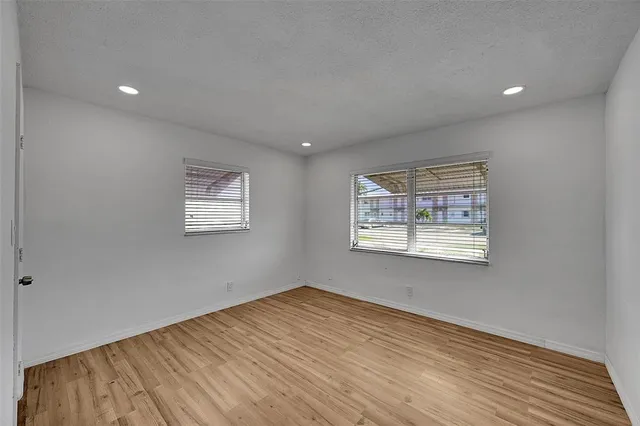 a view of empty room with window