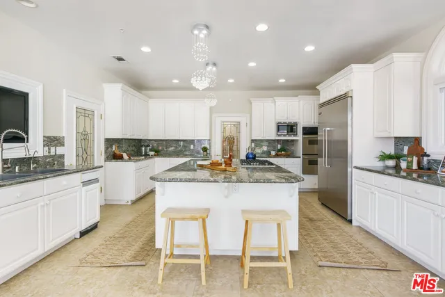 $4,500,000 | 5679 White Cloud Circle, Westlake Village, CA 91362