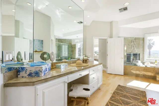 $4,500,000 | 5679 White Cloud Circle, Westlake Village, CA 91362