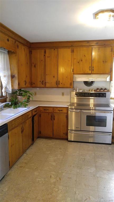 3709 Deal Road Claremont, NC 28610 - Photo 6 of 22 Gallery Image 6