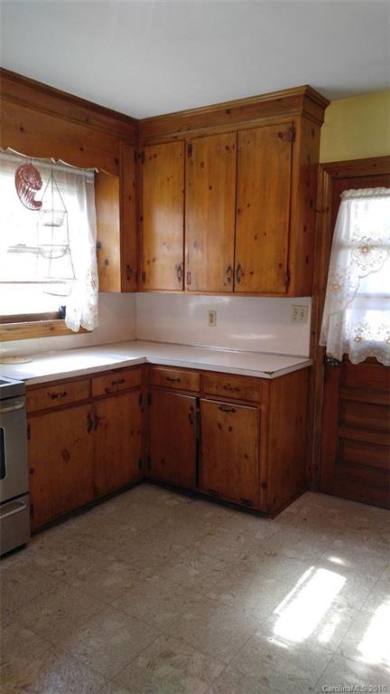 3709 Deal Road Claremont, NC 28610 - Photo 7 of 22 Gallery Image 7