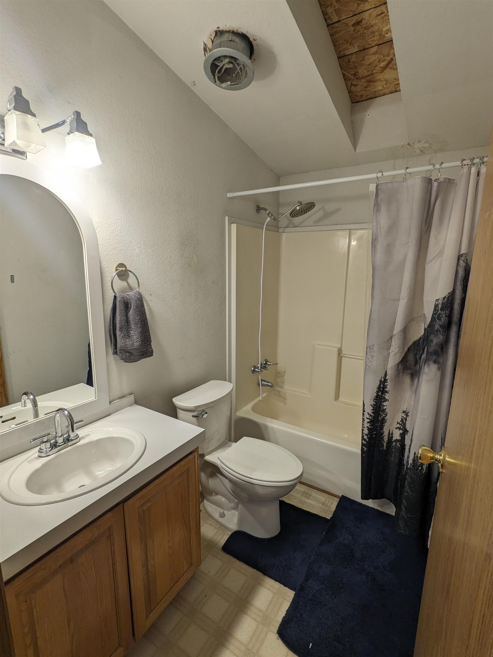 4112 East Center Road, Unit 35 Mead, WA 99021 - Photo 23 of 41 Gallery Image 23