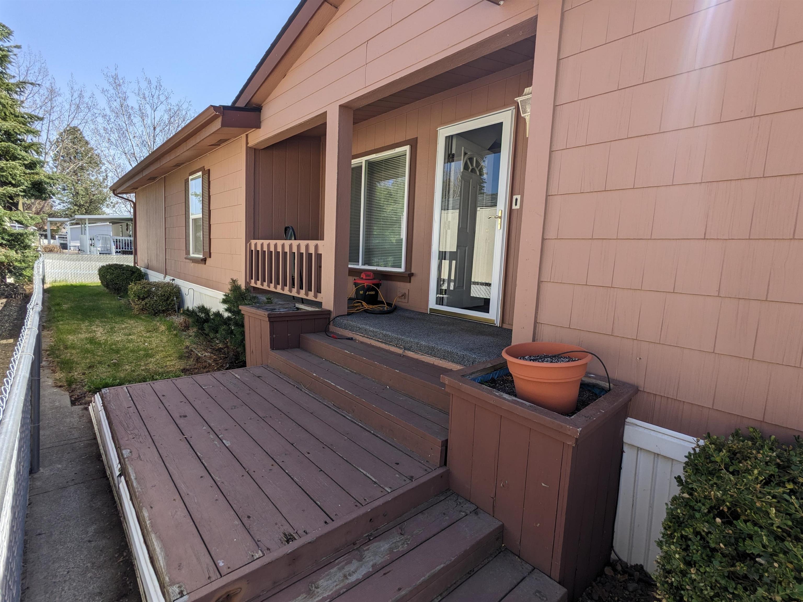 4112 East Center Road, Unit 35 Mead, WA 99021 - Photo 9 of 41 Gallery Image 9