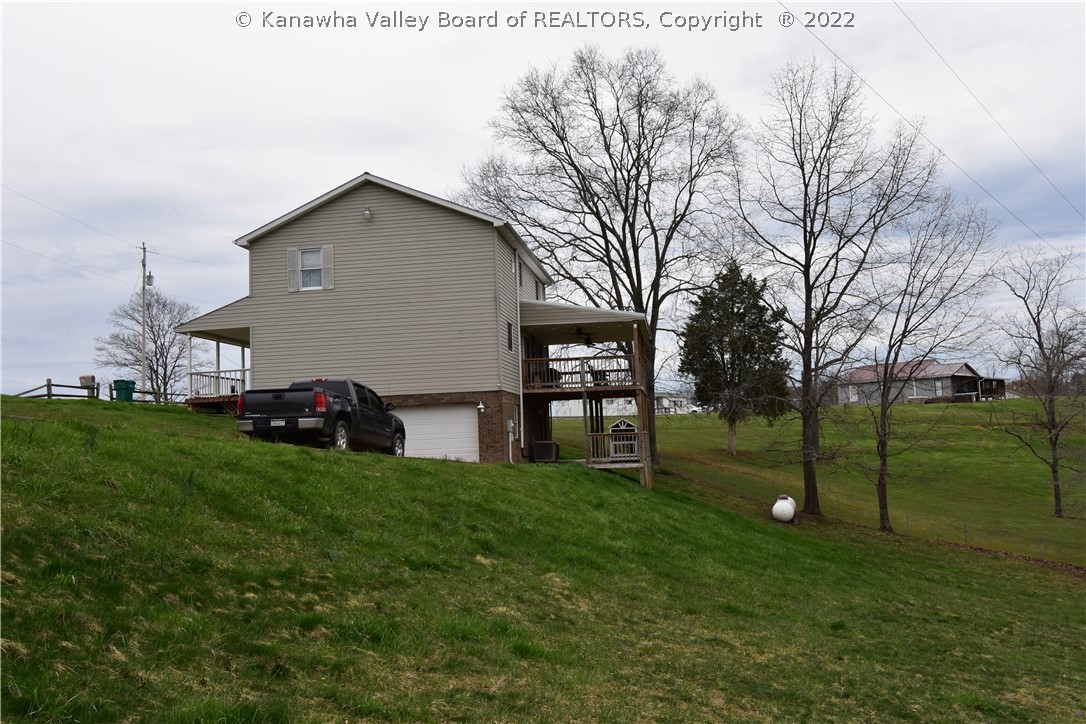 2313 Fisher Ridge Road Kenna, WV 25248 - Photo 4 of 23 Gallery Image 4