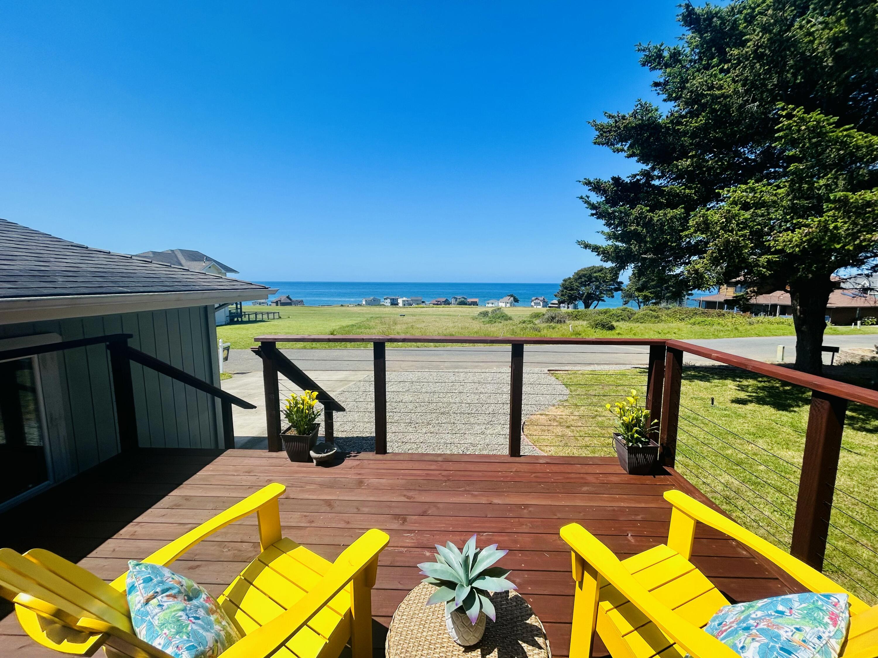 104 Sea View Road Shelter Cove, CA 95589 - Photo 2 of 50