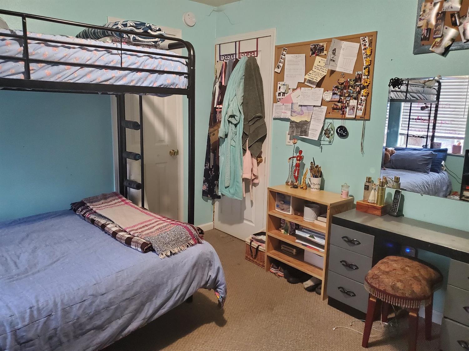 744 West McAndrews Road Medford, OR 97501 - Photo 14 of 17 Additional Photo