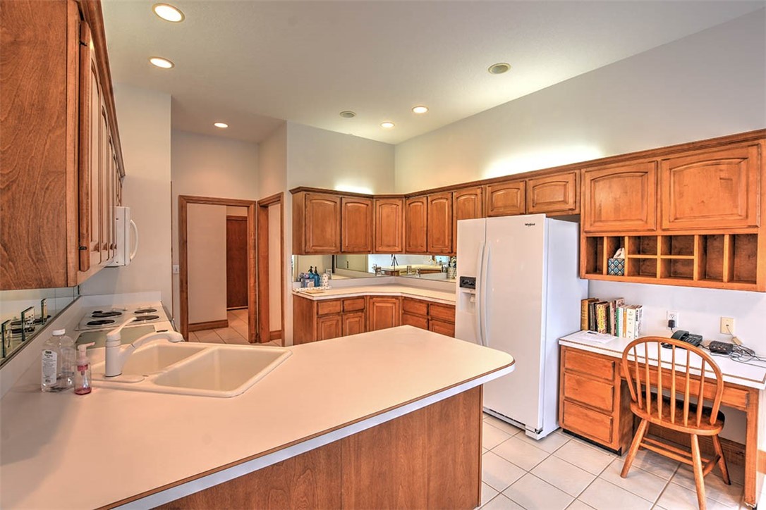 4605 Wisteria Court Decatur, IL 62526 - Photo 16 of 32 Gallery Image 16