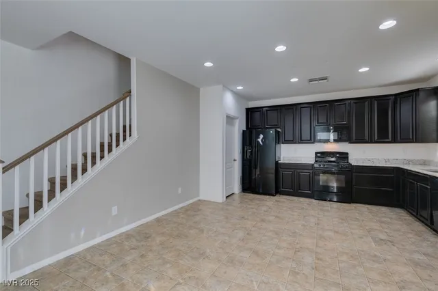 $1,995 | 10315 Elmwood Glen Avenue, Las Vegas, NV 89166