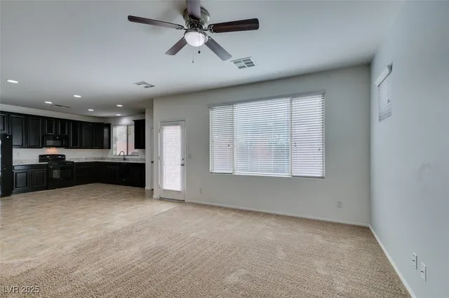 $1,995 | 10315 Elmwood Glen Avenue, Las Vegas, NV 89166