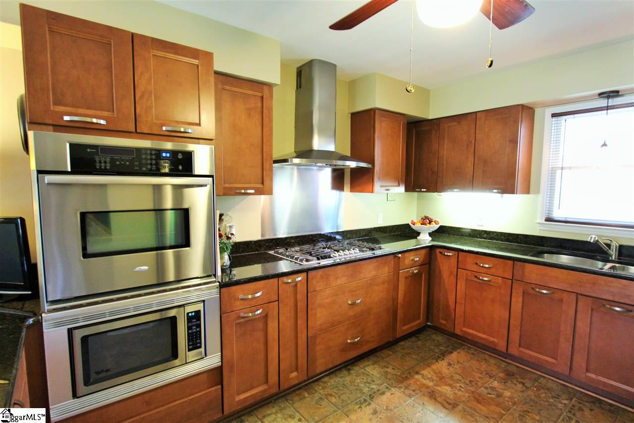 15 Chestnut Ridge Drive Inman, SC 29349 - Photo 8 of 26