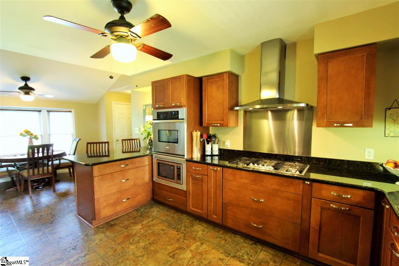 15 Chestnut Ridge Drive Inman, SC 29349 - Photo 9 of 26