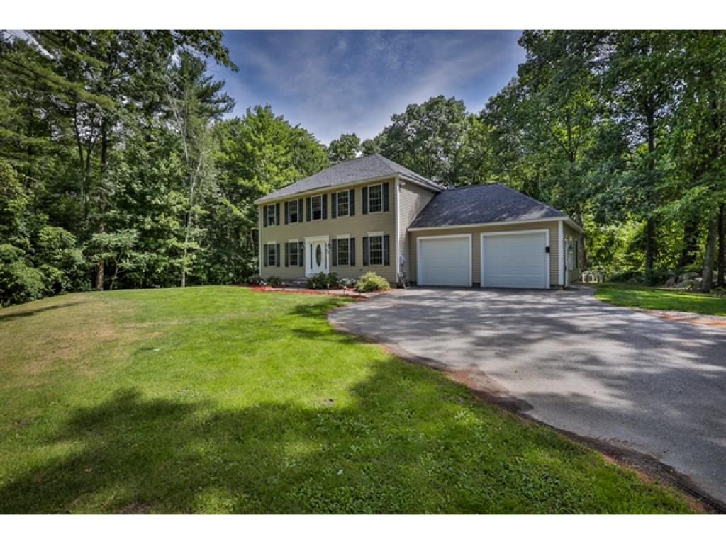 428 Osgood Road Milford, NH 03055 - Photo 4 of 32