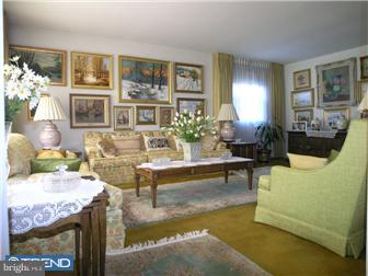 717 Raikes Road Huntingdon Valley, PA 19006 - Photo 6 of 11 Family Room