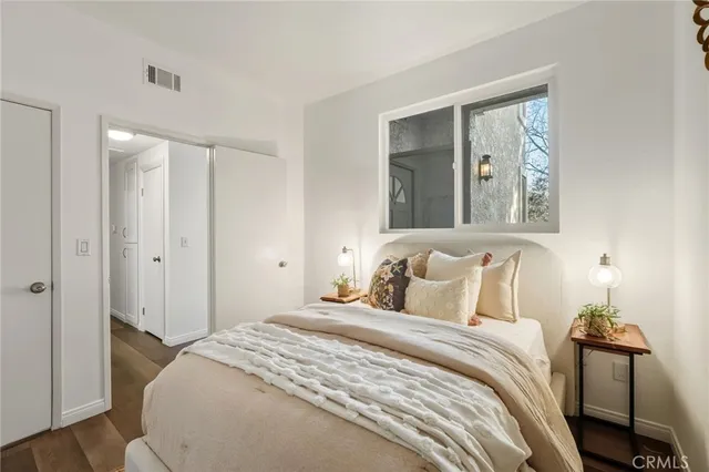 $425,000 | 2426 Pleasant Way, Unit E, Thousand Oaks, CA 91362