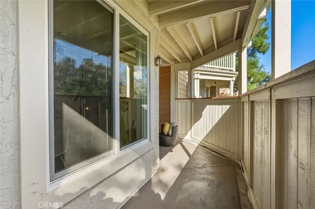 $425,000 | 2426 Pleasant Way, Unit E, Thousand Oaks, CA 91362