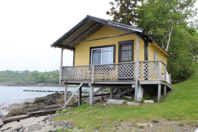 $1,900,000 | 24 Harris Point Road, Eastport, ME 04631