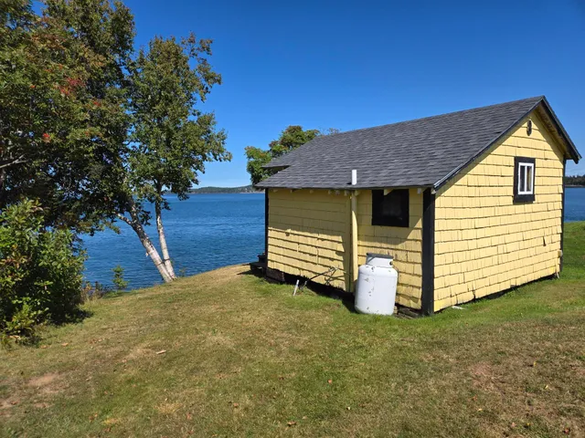 $1,900,000 | 24 Harris Point Road, Eastport, ME 04631