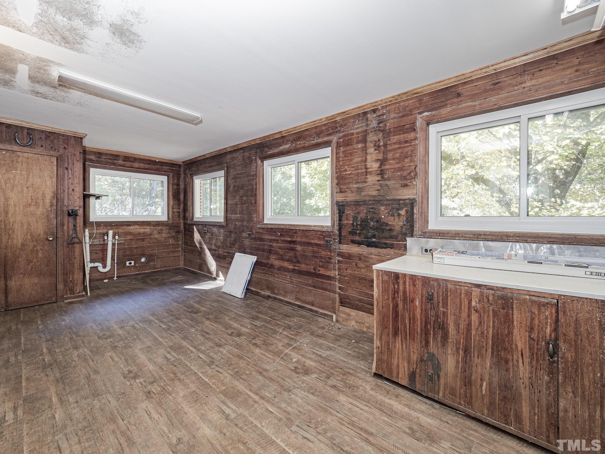 2413 Sparger Road Durham, NC 27705 - Photo 12 of 25 Gallery Image 12