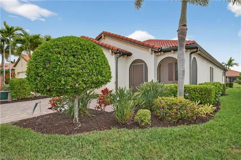 $580,000 | 1412 Lucena Lane South, Naples, FL 34113