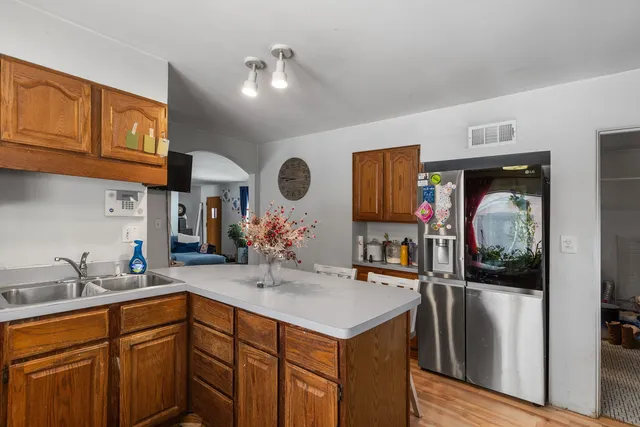 $209,999 | 1215 Carmel Boulevard, Zion, IL 60099