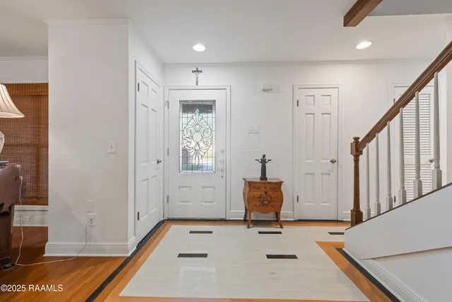 $320,000 | 404 Briargate Circle, Lafayette, LA 70503