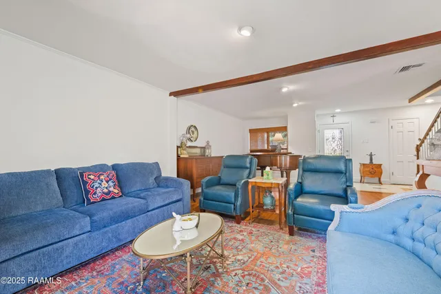 $320,000 | 404 Briargate Circle, Lafayette, LA 70503