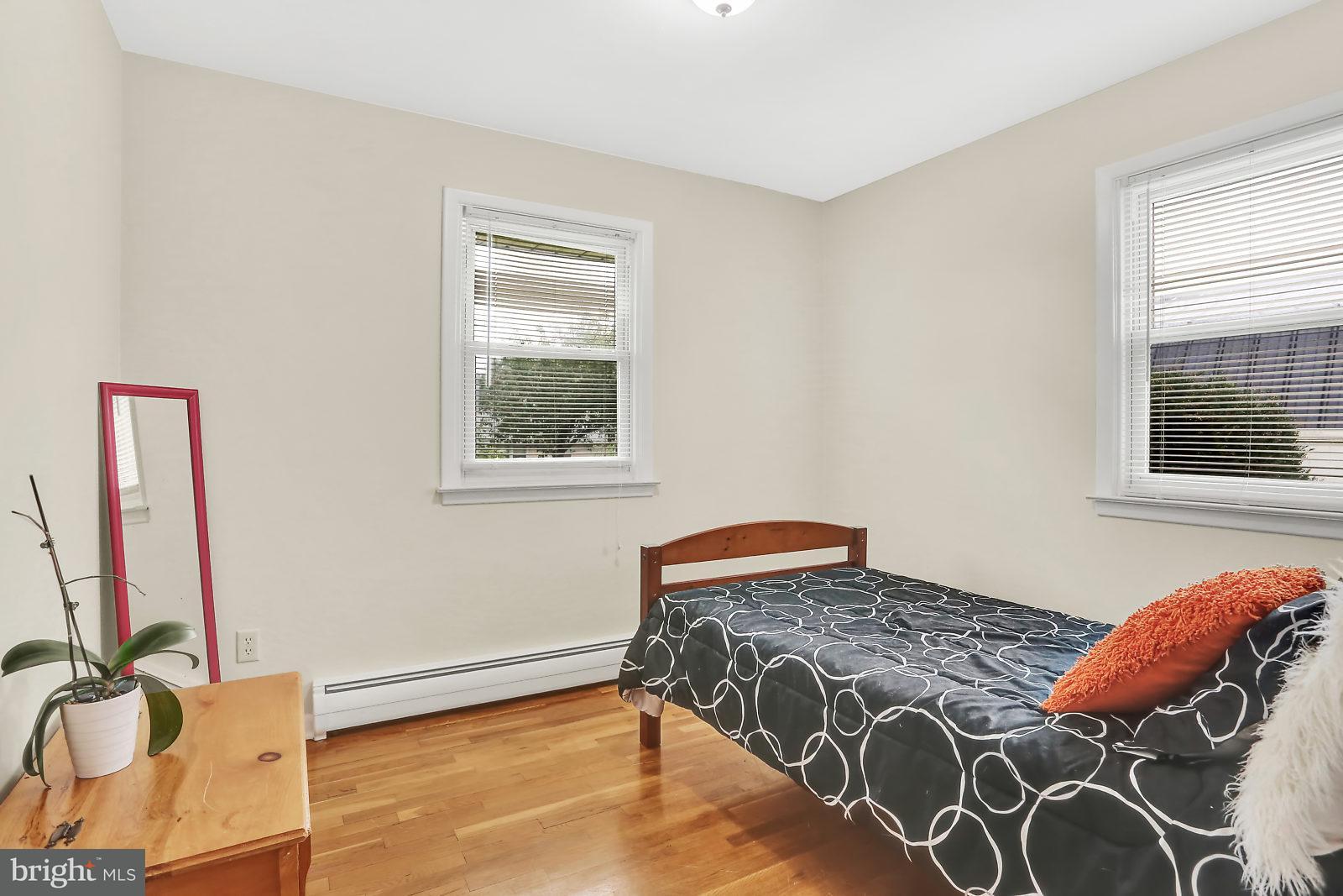 5611 Plainview Road Harrisburg, PA 17111 - Photo 15 of 25 Gallery Image 15