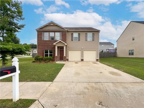 $315,000 | 2728 Feldspar Way, Riverdale, GA 30296