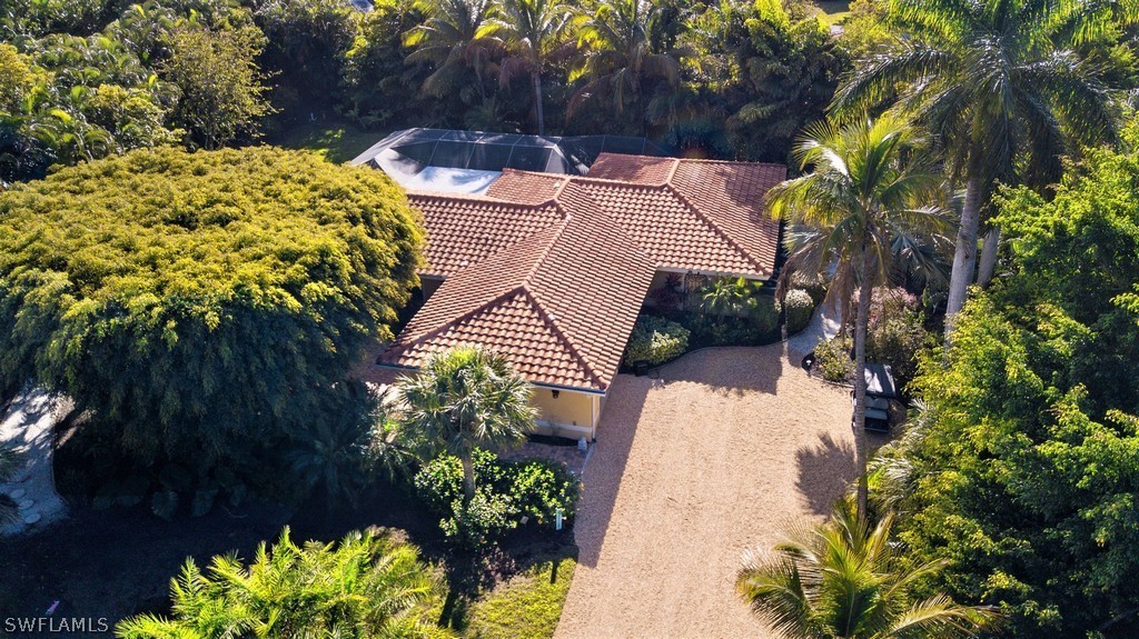 4739 Ruelle Sanibel, FL 33957 - Photo 6 of 30 Gallery Image 6