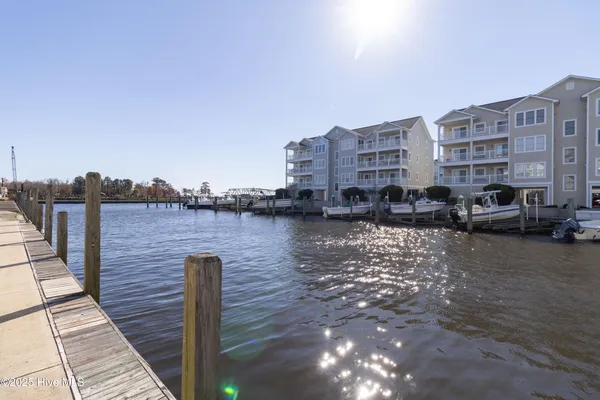 $318,000 | 152 Wharf Landing Drive, Unit C, Edenton, NC 27932
