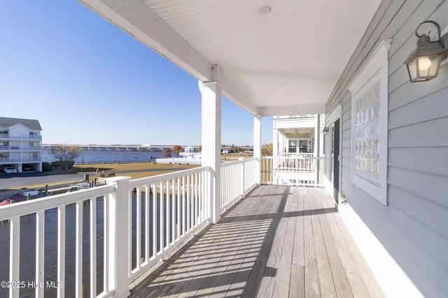 $318,000 | 152 Wharf Landing Drive, Unit C, Edenton, NC 27932