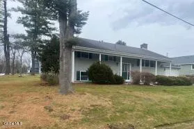 $487,300 | 25 Pine Street, Bethlehem, NY 12203