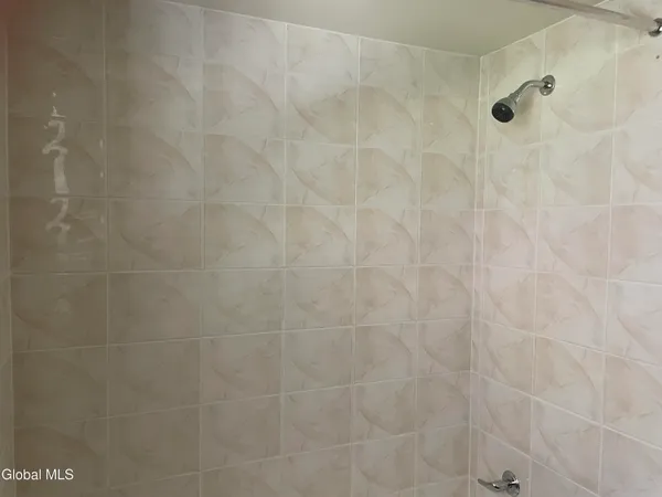 $487,300 | 25 Pine Street, Bethlehem, NY 12203