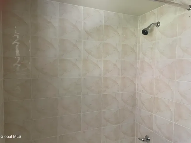 $487,300 | 25 Pine Street, Bethlehem, NY 12203