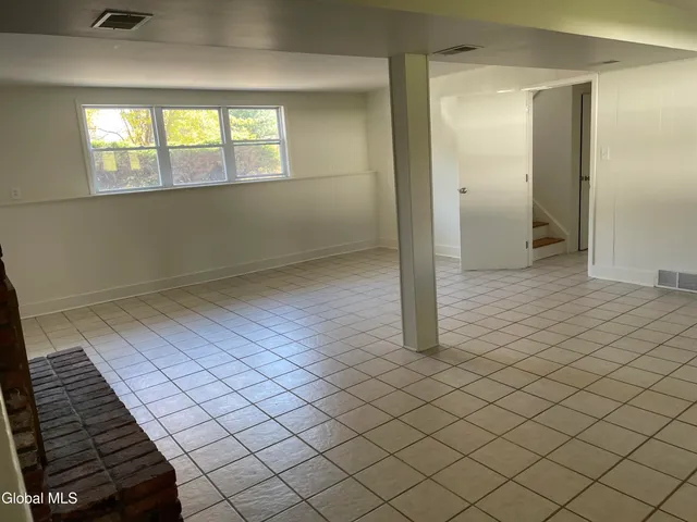 $487,300 | 25 Pine Street, Bethlehem, NY 12203