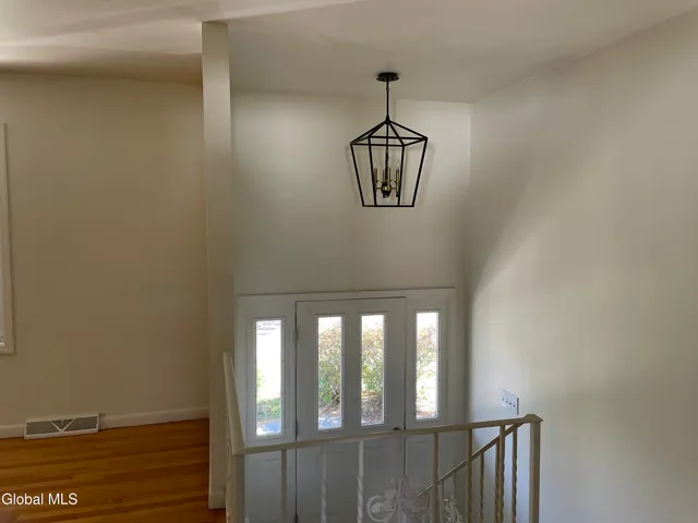 $507,800 | 25 Pine Street, Bethlehem, NY 12203