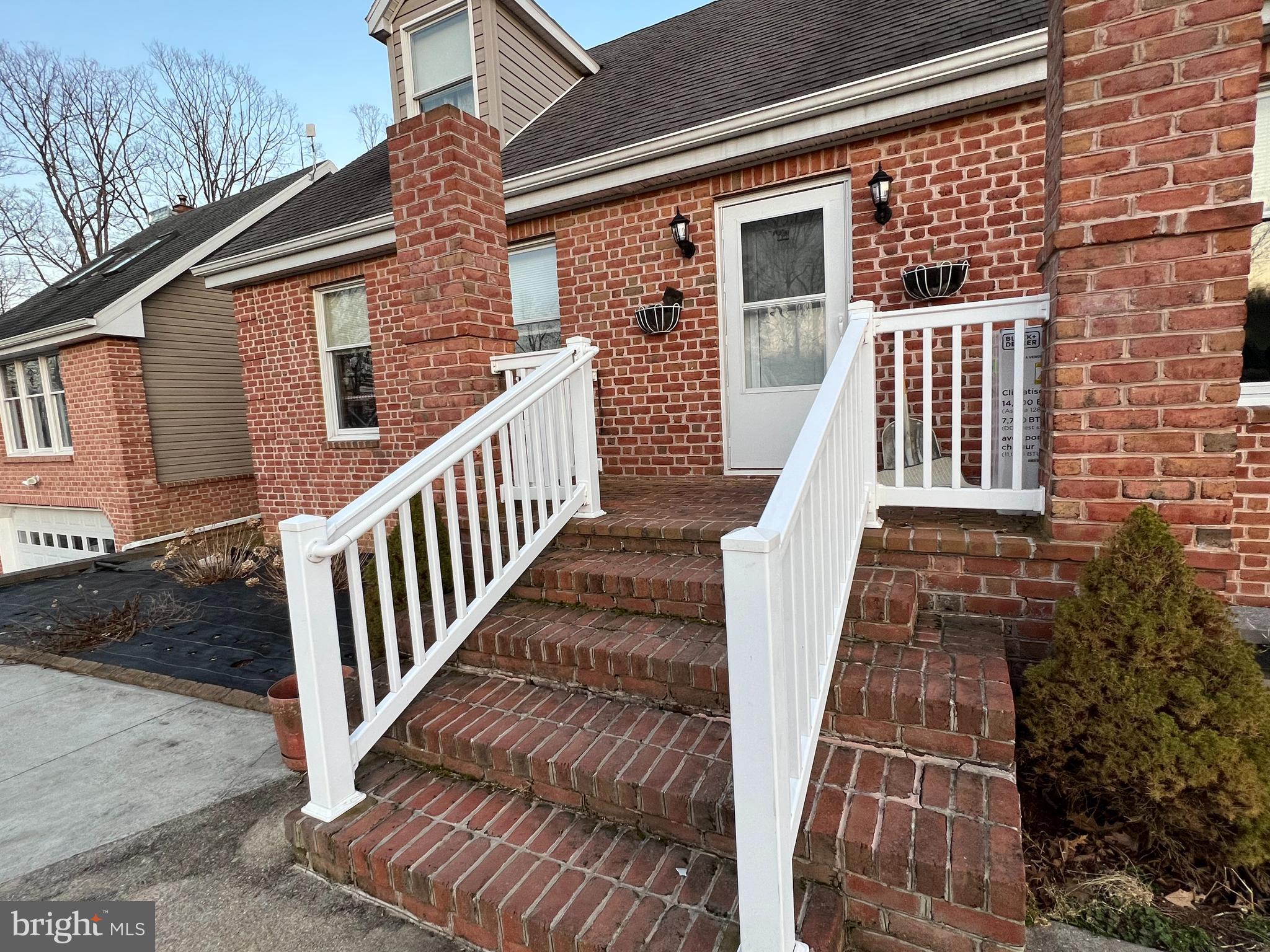 11733 Pleasant Valley Road Smithsburg, MD 21783 - Photo 5 of 47 Gallery Image 5