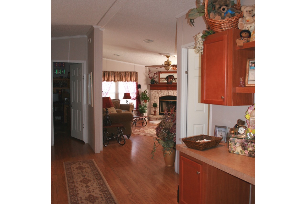 12414 Fred Harvey Road Sanderson, FL 32087 - Photo 7 of 23 HALLWAY