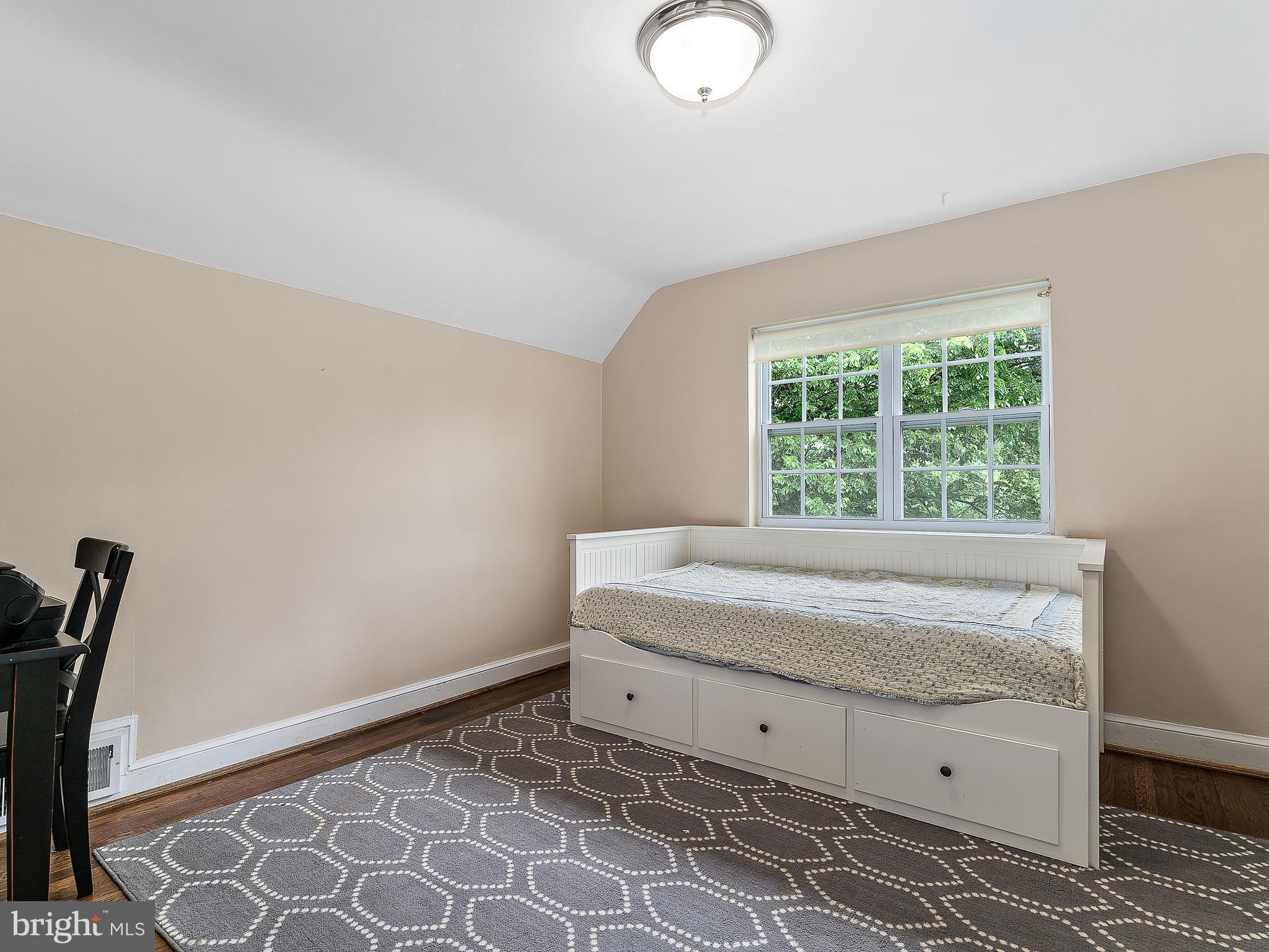 2000 Seminary Road Silver Spring, MD 20910 - Photo 14 of 30 a room with a bed and a window